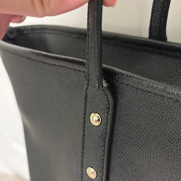 Coach City Black Leather Tote - Picture 5 of 10